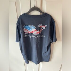 Vineyard Vines boys navy tee shirt American Flag size 7